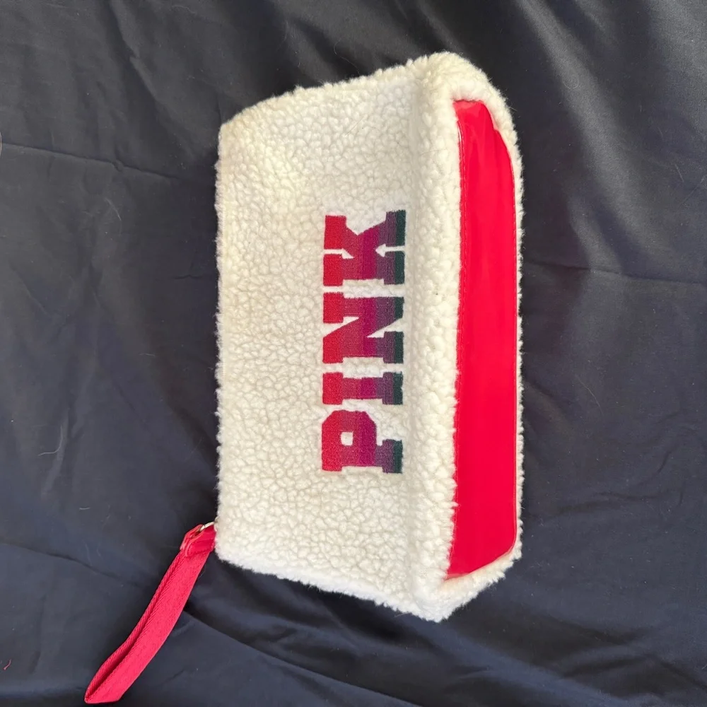 VS PINK Wristlet - Picture 2 of 10